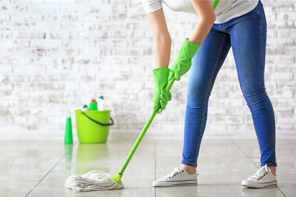 Tile floor cleaning | Homespun
